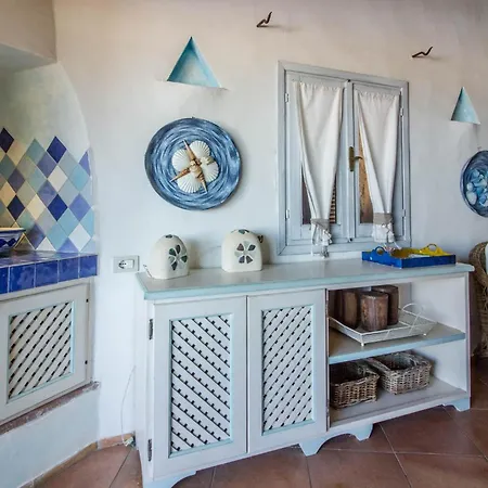 Apartman Guesthost - Sea View Flat With Veranda And Pool