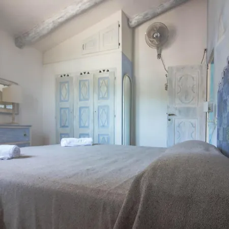 Appartement Guesthost - Sea View Flat With Veranda And Pool