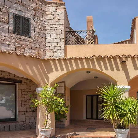 Apartman Guesthost - Sea View Flat With Veranda And Pool